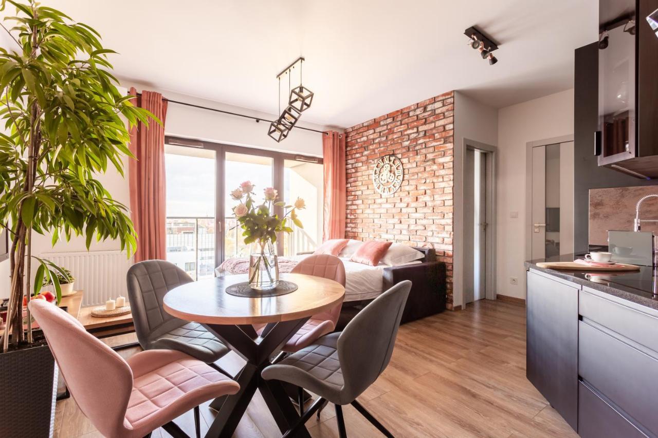 ורוצלב Glamour Apartment City View מראה חיצוני תמונה